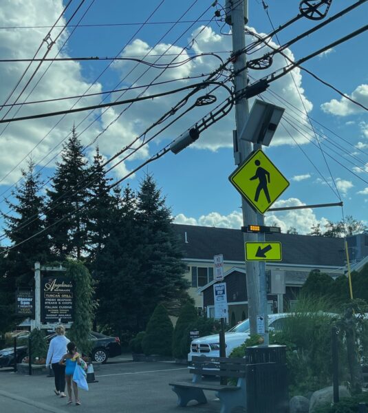 ogunquit trolley stop outside angelina's grille