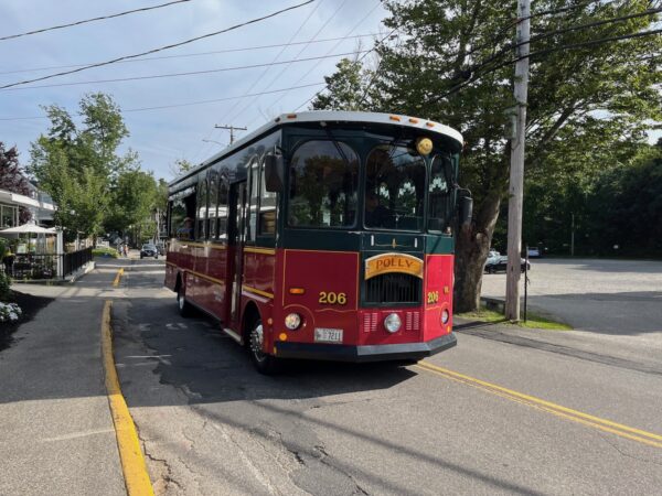 polly the ogunquit trolley from the front