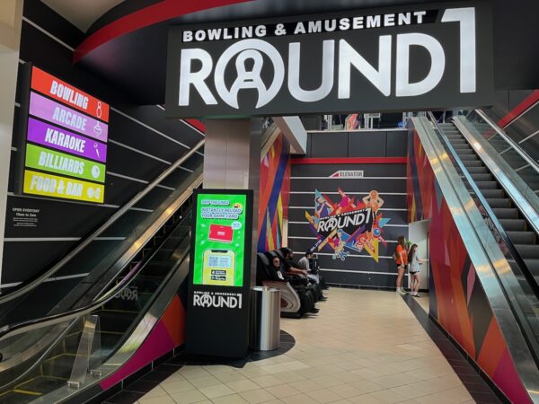 round one bowling and amusement maine mall